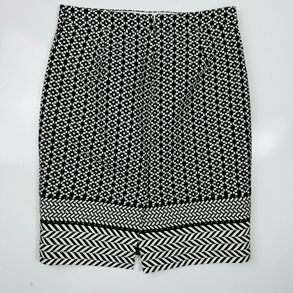J. Crew White Chevron Straight Skirt Size 0 - Picture 9 of 10